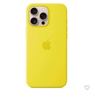 Apple - iPhone 16 Pro Max Silicone Case with MagSafe - Star Fruit